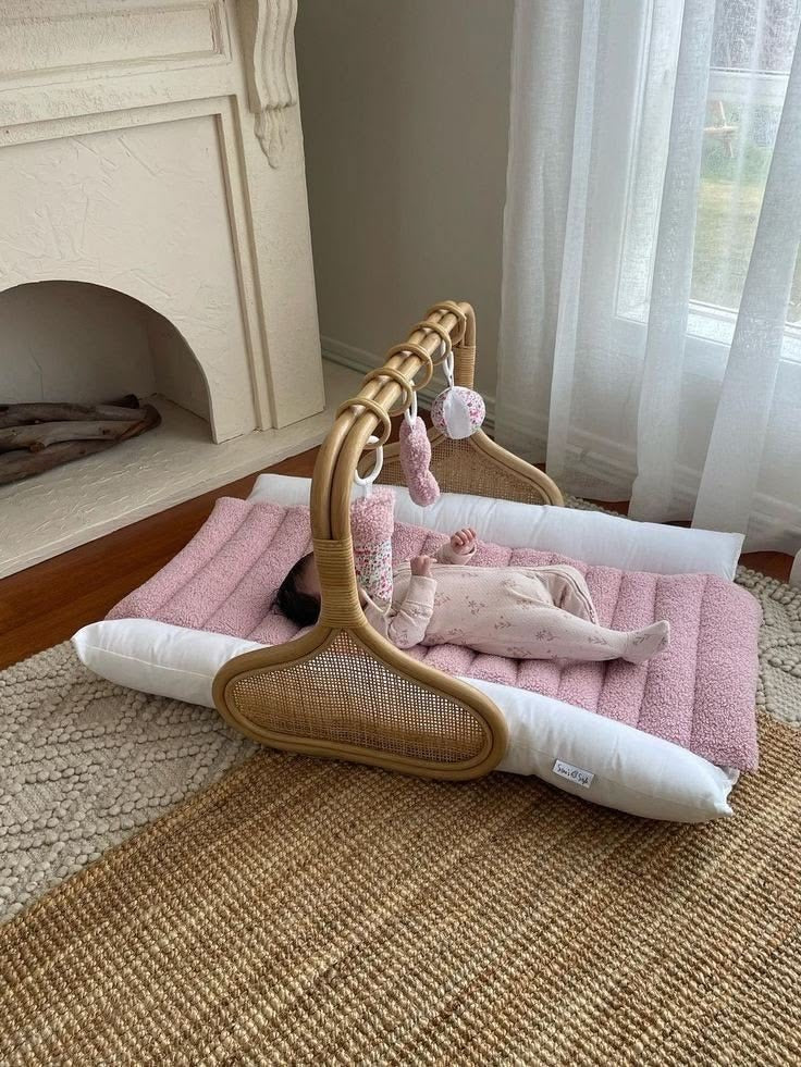 Baby Gym Montessori din lemn